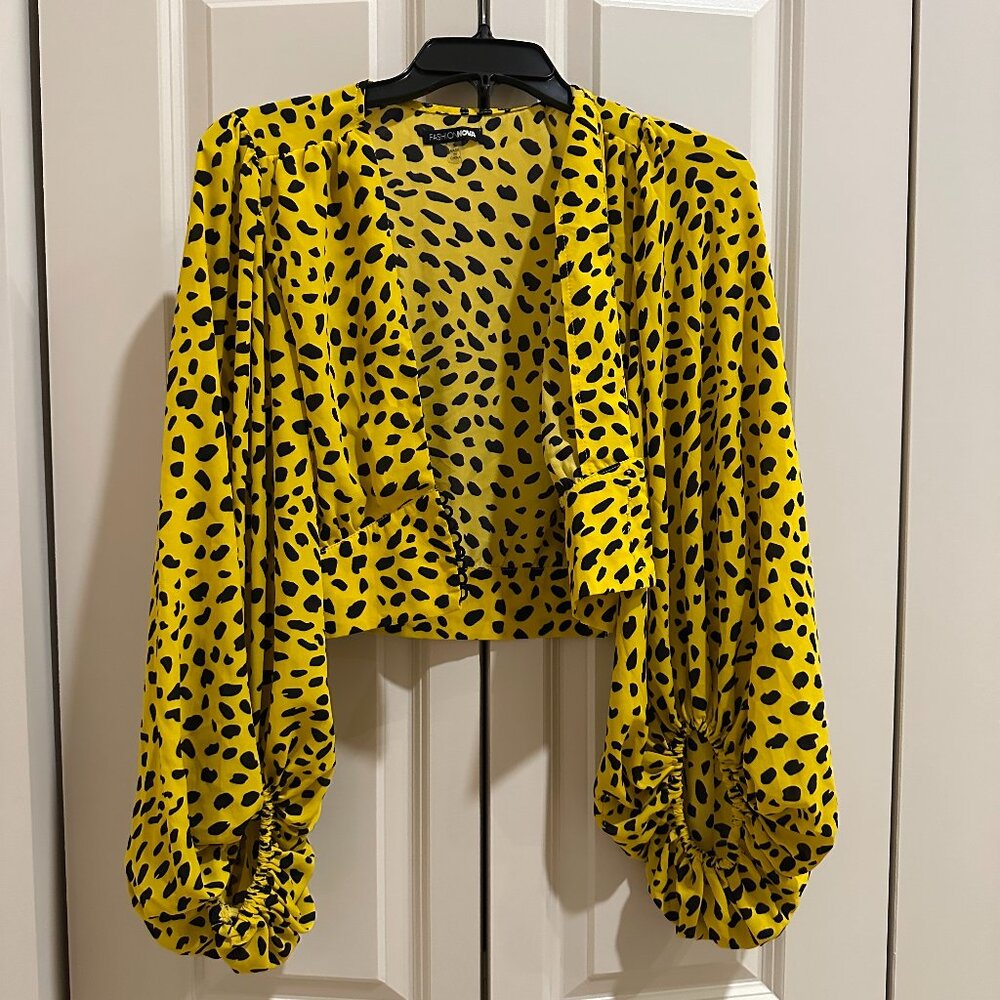 Fashion Nova Yellow Leopard Animal Print Puff Sleeve Crop Top Size Small NEW